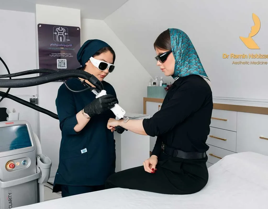 تجهیزات-کلینیک-زیبایی